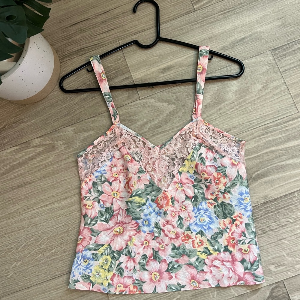 Vintage 1980s to 1990s Victoria's Secret Gold Label Camisole Size S